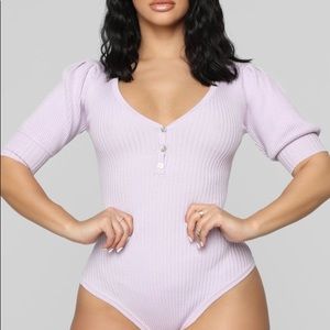 Fashion Nova Ribbed Half-Sleeve Bodysuit